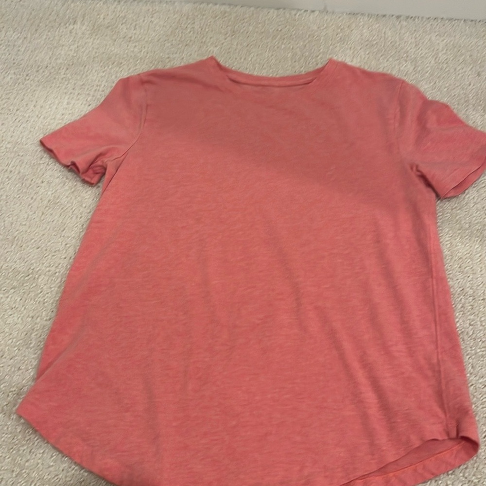 Pink Lululemon T-Shirt Size 0